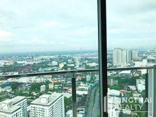 For RENT : Sky Walk Condominium / 3 Bedroom / 3 Bathrooms / 193 sqm / 120000 THB [8217990]