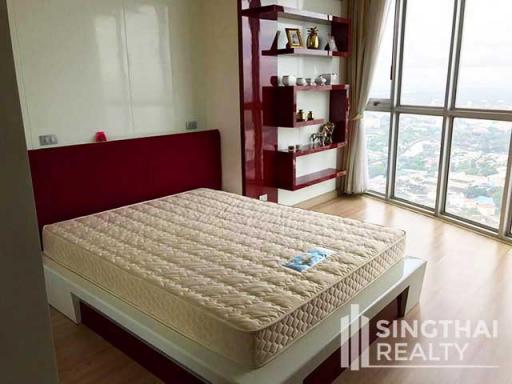 For RENT : Sky Walk Condominium / 3 Bedroom / 3 Bathrooms / 193 sqm / 120000 THB [8217990]