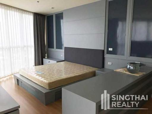 For RENT : Sky Walk Condominium / 3 Bedroom / 3 Bathrooms / 193 sqm / 120000 THB [8217990]