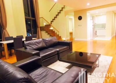 For RENT : Bright Sukhumvit 24 / 3 Bedroom / 3 Bathrooms / 191 sqm / 120000 THB [8342751]