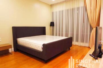 For RENT : Bright Sukhumvit 24 / 3 Bedroom / 3 Bathrooms / 191 sqm / 120000 THB [8342751]