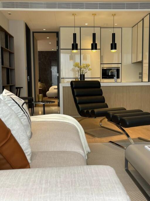 For RENT : BEATNIQ Sukhumvit 32 / 2 Bedroom / 3 Bathrooms / 109 sqm / 130000 THB [8464859]