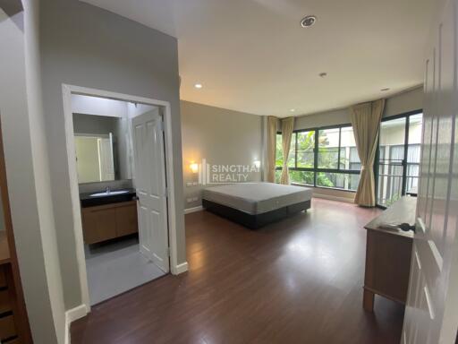 For RENT : Veranda Ville House / 4 Bedroom / 6 Bathrooms / 350 sqm / 120000 THB [9394064]