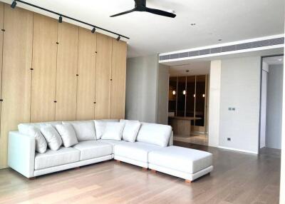 For RENT : Kraam Sukhumvit 26 / 2 Bedroom / 2 Bathrooms / 101 sqm / 120000 THB [9686520]