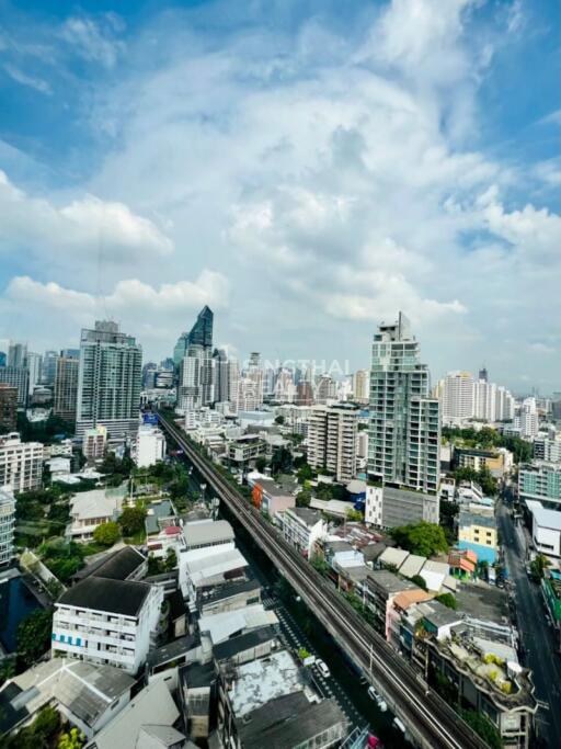 For RENT : BEATNIQ Sukhumvit 32 / 2 Bedroom / 2 Bathrooms / 83 sqm / 120000 THB [9747479]