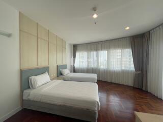 For RENT : The Grand Sethiwan Sukhumvit 24 / 4 Bedroom / 4 Bathrooms / 250 sqm / 120000 THB [9807581]