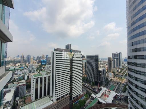 For RENT : The Infinity / 3 Bedroom / 3 Bathrooms / 214 sqm / 120000 THB [9943597]