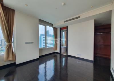 For RENT : The Infinity / 3 Bedroom / 3 Bathrooms / 214 sqm / 120000 THB [9943597]