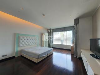 For RENT : The Infinity / 3 Bedroom / 3 Bathrooms / 226 sqm / 120000 THB [9943825]