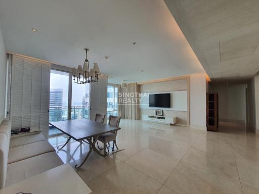 For RENT : The Infinity / 3 Bedroom / 3 Bathrooms / 226 sqm / 120000 THB [9943825]