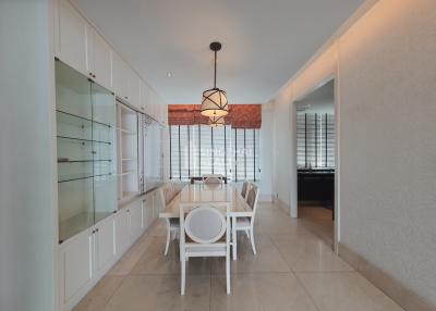 For RENT : The Infinity / 3 Bedroom / 3 Bathrooms / 226 sqm / 120000 THB [9943825]