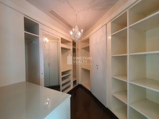 For RENT : The Infinity / 3 Bedroom / 3 Bathrooms / 226 sqm / 120000 THB [9943825]