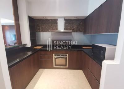 For RENT : Royal Residence Park / 3 Bedroom / 3 Bathrooms / 230 sqm / 120000 THB [9989845]