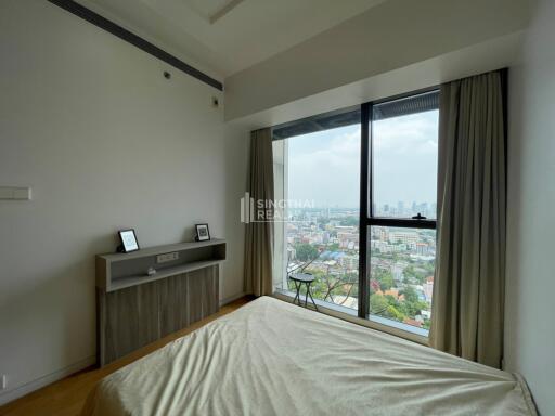 For RENT : The Met / 3 Bedroom / 3 Bathrooms / 214 sqm / 120000 THB [10024377]