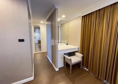 For RENT : Oriental Towers / 4 Bedroom / 4 Bathrooms / 453 sqm / 120000 THB [10049590]