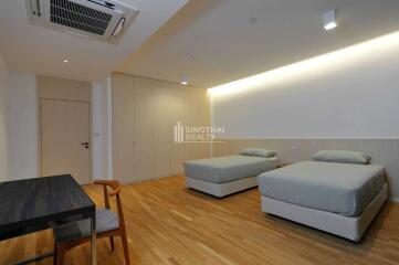 For RENT : BioHouse service Apartment / 3 Bedroom / 3 Bathrooms / 242 sqm / 120000 THB [9093358]