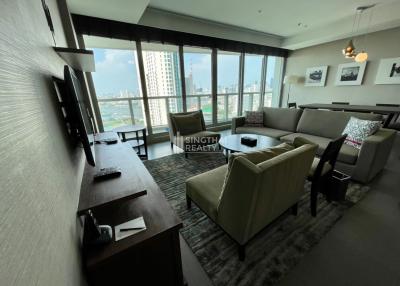 For RENT : The River / 3 Bedroom / 3 Bathrooms / 146 sqm / 140000 THB [R10378]