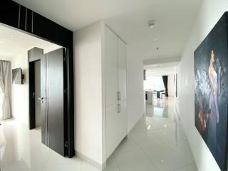 Condominium for rent Pratumnak Hil