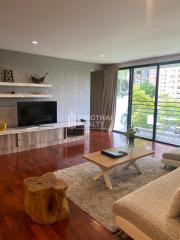 For RENT : Benviar Tonson Residence / 3 Bedroom / 4 Bathrooms / 225 sqm / 140000 THB [R10147]