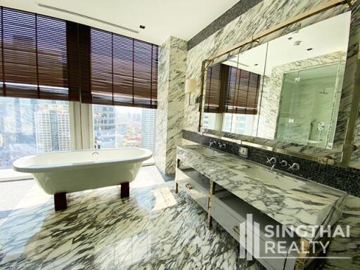 For RENT : The Ritz - Carlton Residences at MahaNakhon / 2 Bedroom / 3 Bathrooms / 157 sqm / 125000 THB [7564573]