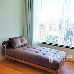 For RENT : Sindhorn Residence / 2 Bedroom / 2 Bathrooms / 121 sqm / 125000 THB [8270707]