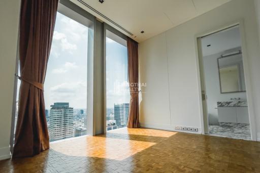 For RENT : The Ritz - Carlton Residences at MahaNakhon / 3 Bedroom / 3 Bathrooms / 147 sqm / 125000 THB [9831472]