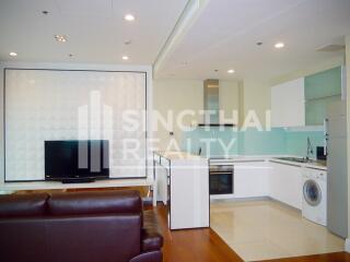 For RENT : Bright Sukhumvit 24 / 3 Bedroom / 3 Bathrooms / 181 sqm / 130000 THB [3978035]