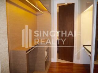 For RENT : Bright Sukhumvit 24 / 3 Bedroom / 3 Bathrooms / 181 sqm / 130000 THB [3978035]