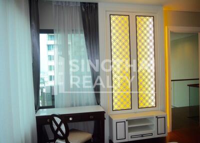 For RENT : Bright Sukhumvit 24 / 3 Bedroom / 3 Bathrooms / 181 sqm / 130000 THB [3978035]