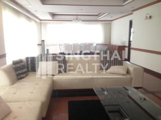 For RENT : Le Raffine Sukhumvit 24 / 3 Bedroom / 4 Bathrooms / 376 sqm / 130000 THB [4355669]