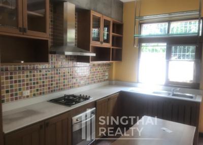 For RENT : House Sathorn / 2 Bedroom / 4 Bathrooms / 401 sqm / 130000 THB [5131058]