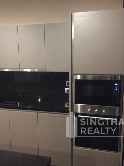 For RENT : The XXXIX by Sansiri / 2 Bedroom / 2 Bathrooms / 121 sqm / 130000 THB [5164865]