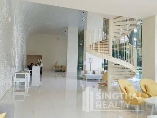 For RENT : Sindhorn Residence / 2 Bedroom / 2 Bathrooms / 121 sqm / 130000 THB [5930750]