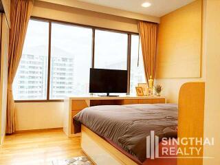 For RENT : The Emporio Place / 3 Bedroom / 4 Bathrooms / 163 sqm / 130000 THB [6591033]