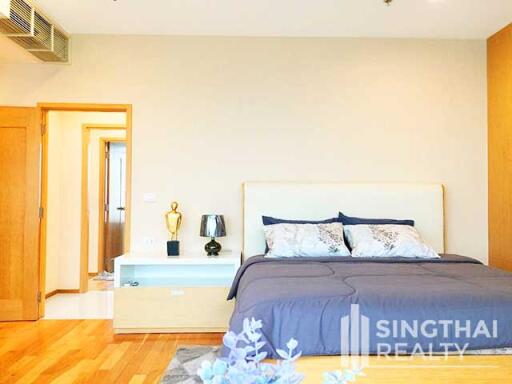 For RENT : The Emporio Place / 3 Bedroom / 4 Bathrooms / 163 sqm / 130000 THB [6591033]