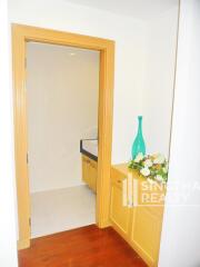For RENT : GM Height / 3 Bedroom / 4 Bathrooms / 286 sqm / 130000 THB [7494192]