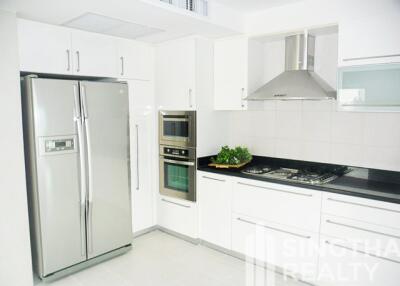 For RENT : GM Height / 3 Bedroom / 4 Bathrooms / 286 sqm / 130000 THB [7494192]