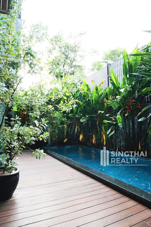 For RENT : House Ekkamai / 3 Bedroom / 4 Bathrooms / 401 sqm / 130000 THB [7611748]