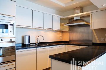 For RENT : Athenee Residence / 3 Bedroom / 3 Bathrooms / 197 sqm / 130000 THB [8004896]