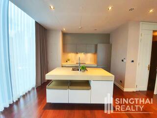 For RENT : MARQUE Sukhumvit / 2 Bedroom / 2 Bathrooms / 132 sqm / 130000 THB [8195292]