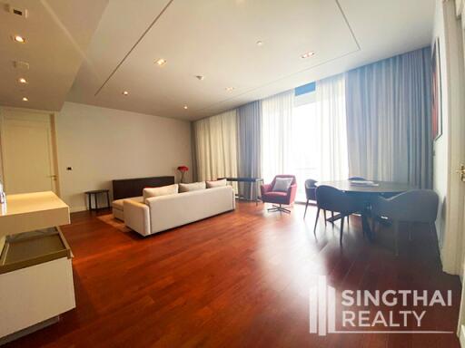 For RENT : MARQUE Sukhumvit / 2 Bedroom / 2 Bathrooms / 132 sqm / 130000 THB [8202366]