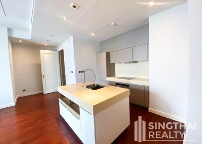 For RENT : MARQUE Sukhumvit / 2 Bedroom / 2 Bathrooms / 132 sqm / 130000 THB [8202366]