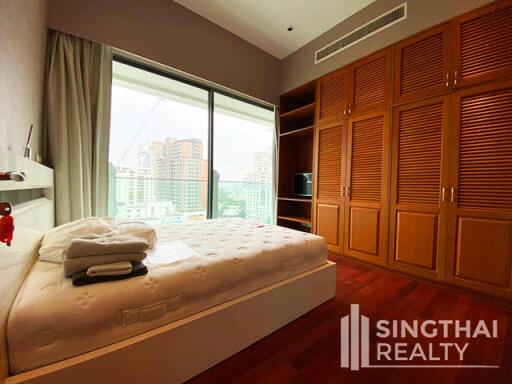 For RENT : Le Raffine Jambu Dvipa Sukhumvit 39 / 2 Bedroom / 3 Bathrooms / 231 sqm / 130000 THB [8395689]