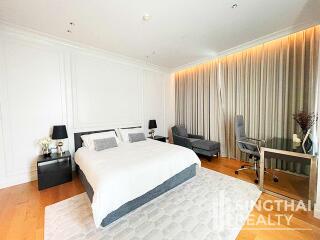 For RENT : Sindhorn Residence / 2 Bedroom / 2 Bathrooms / 113 sqm / 130000 THB [8521438]