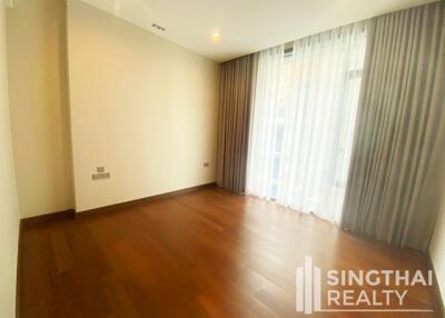 For RENT : Q 1 Sukhumvit / 3 Bedroom / 3 Bathrooms / 159 sqm / 130000 THB [8603394]