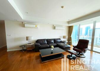 For RENT : Chamchuri Square Residence / 3 Bedroom / 3 Bathrooms / 227 sqm / 130000 THB [8641265]