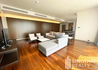 For RENT : Piya Residence / 3 Bedroom / 3 Bathrooms / 188 sqm / 130000 THB [8726967]