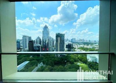 For RENT : Sindhorn Residence / 2 Bedroom / 2 Bathrooms / 111 sqm / 130000 THB [8807816]