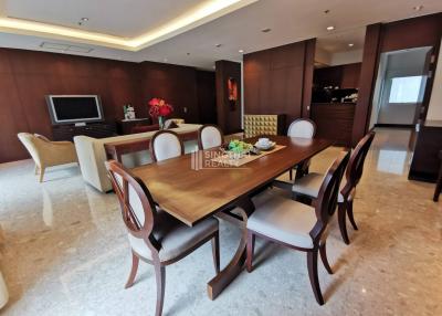 For RENT : Royal Residence Park / 3 Bedroom / 3 Bathrooms / 230 sqm / 130000 THB [9245221]