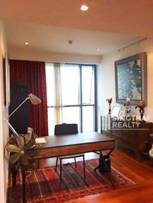 For RENT : The Pano / 3 Bedroom / 4 Bathrooms / 247 sqm / 130000 THB [8078367]